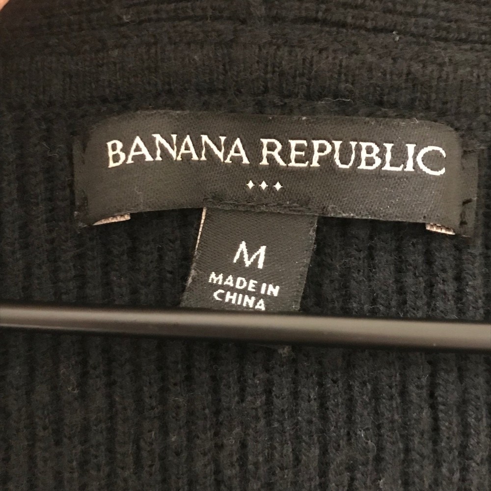 Banana Republic Factory Black Wool Blend V-neck Sweater - Medium - Picture 3 of 4
